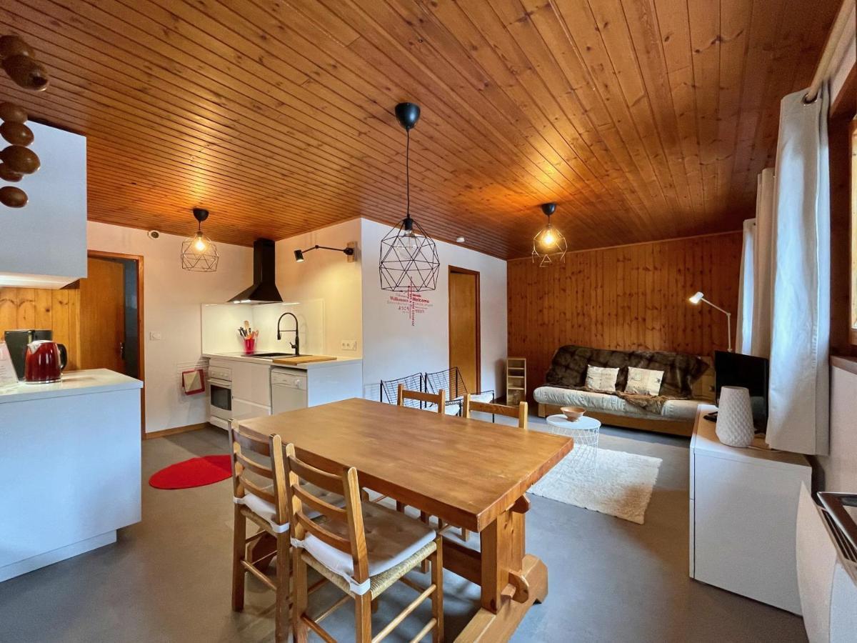 Vacances Courchevel/Les 3 Vallees Bozel Exteriör bild